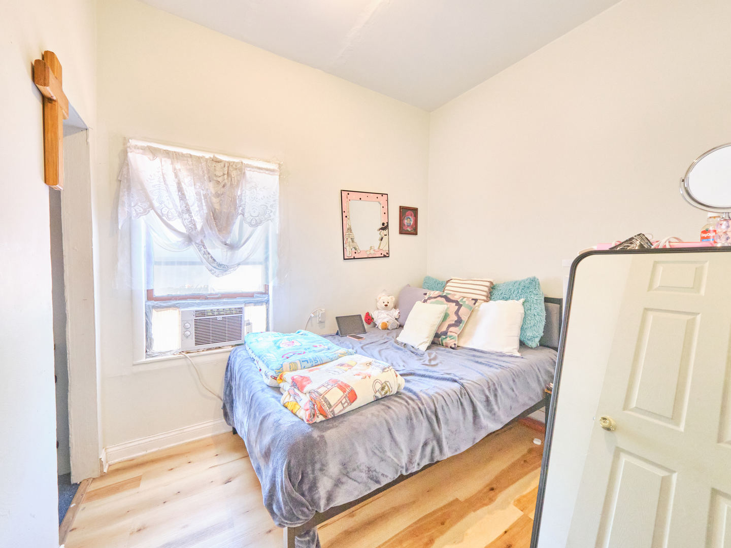 4953 S Paulina Street, Chicago, IL 60609