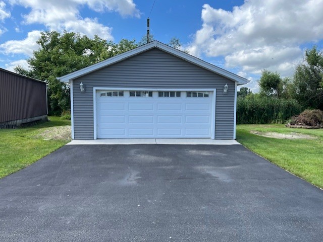 26528 W Ingleside Shore Drive, Ingleside, IL 60041