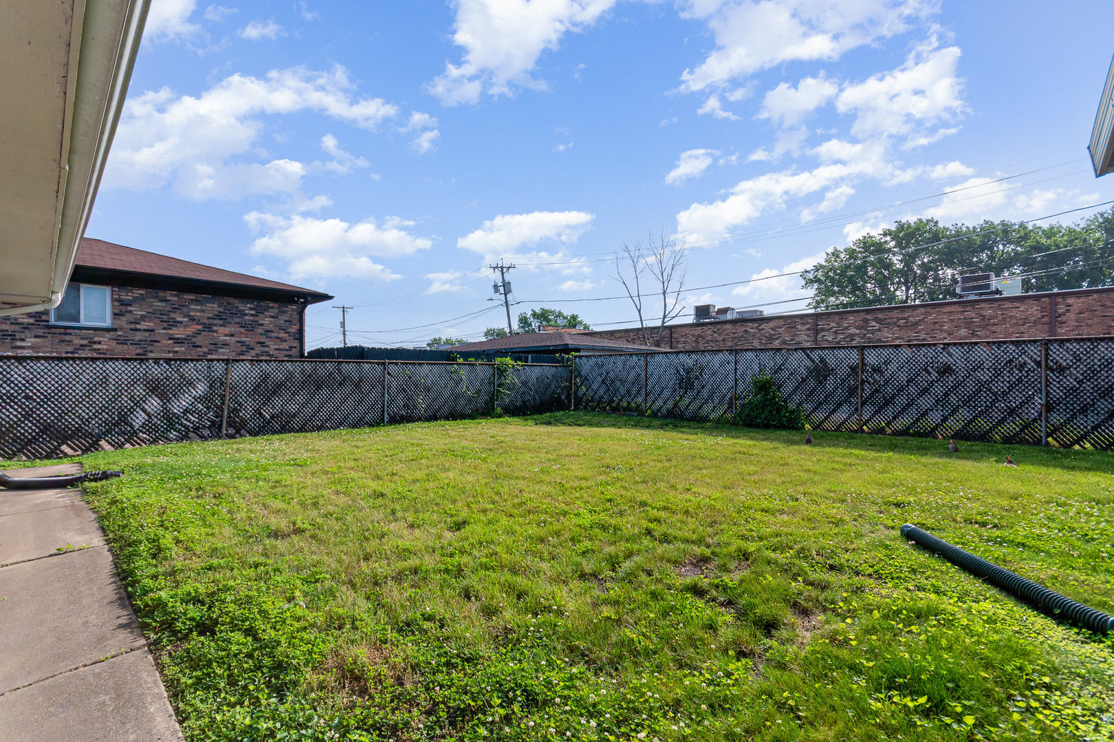 615 Hoxie Avenue, Calumet City, IL 60409