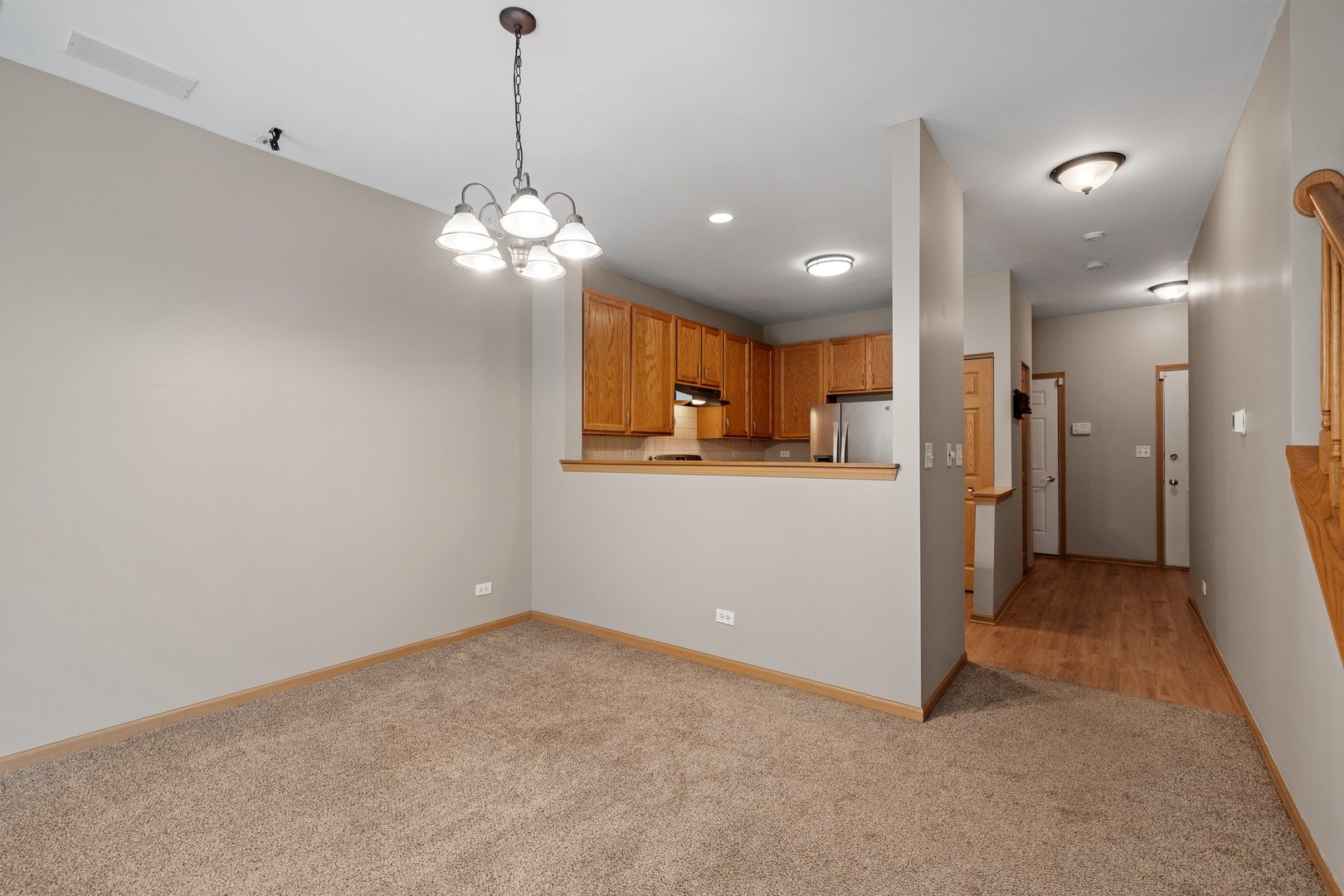 2442 Oneida Lane, Naperville, IL 60563