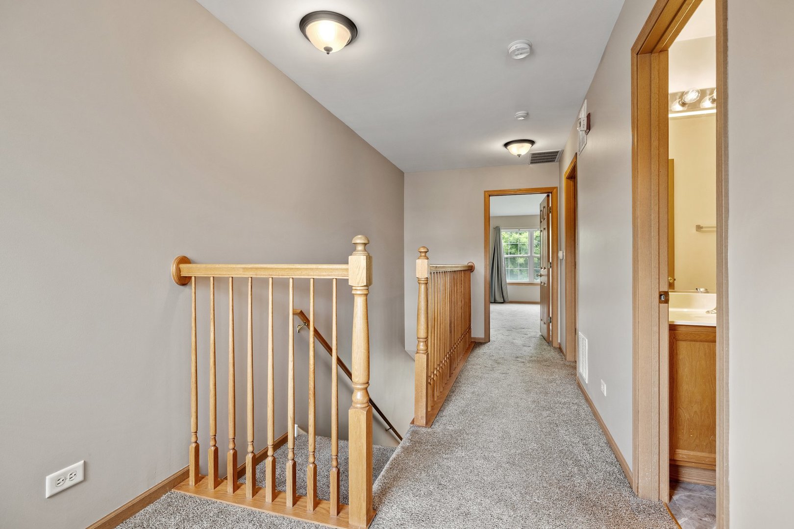 2442 Oneida Lane, Naperville, IL 60563