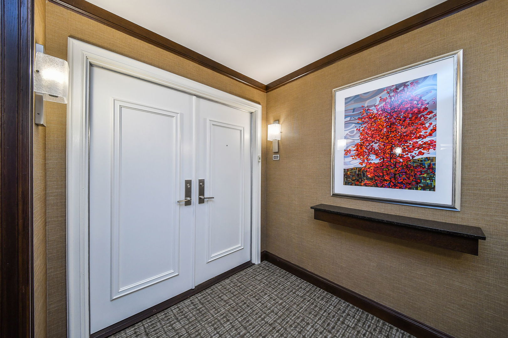 5 Oak Brook Club Drive #N305, Oak Brook, IL 60523
