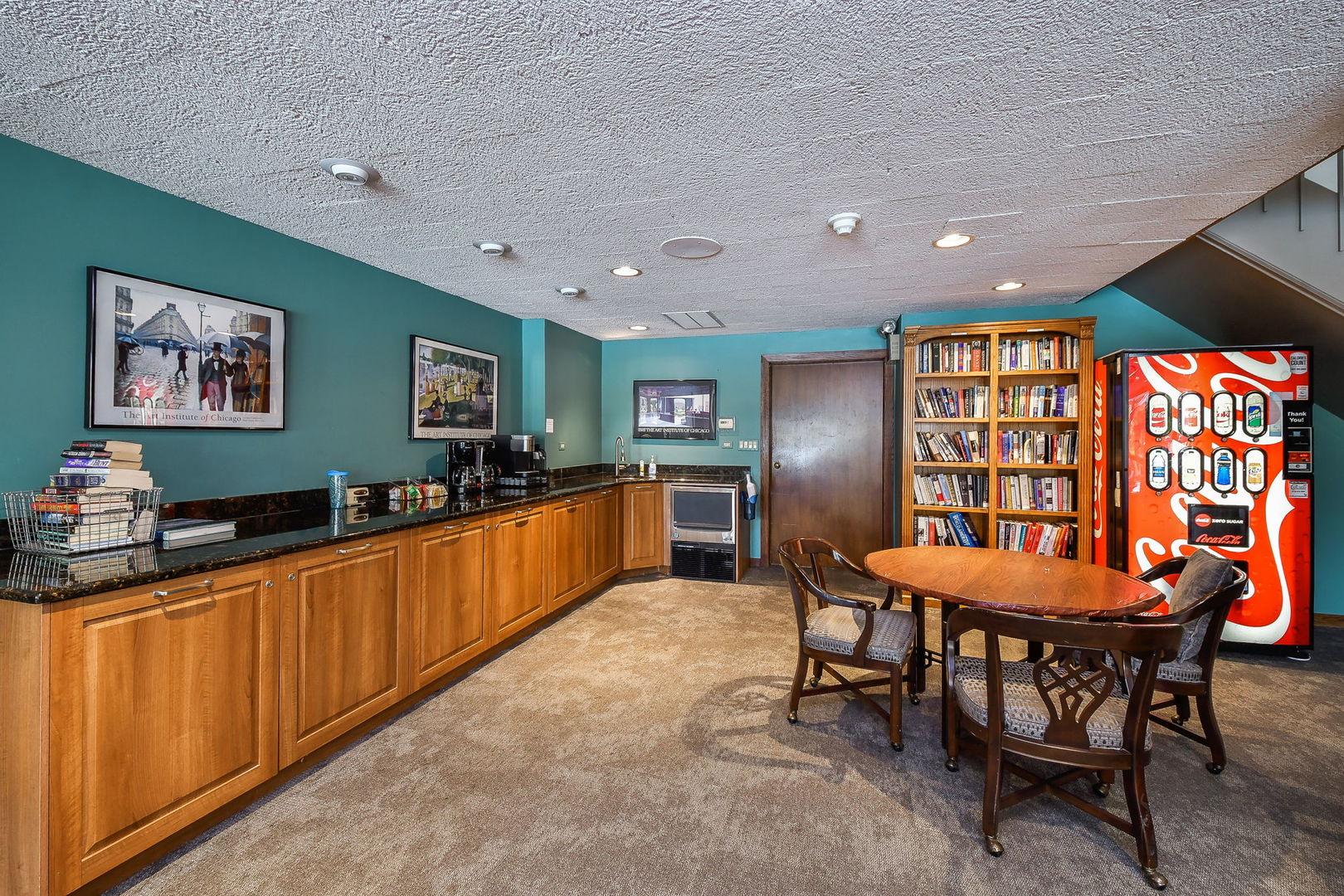 5 Oak Brook Club Drive #N305, Oak Brook, IL 60523