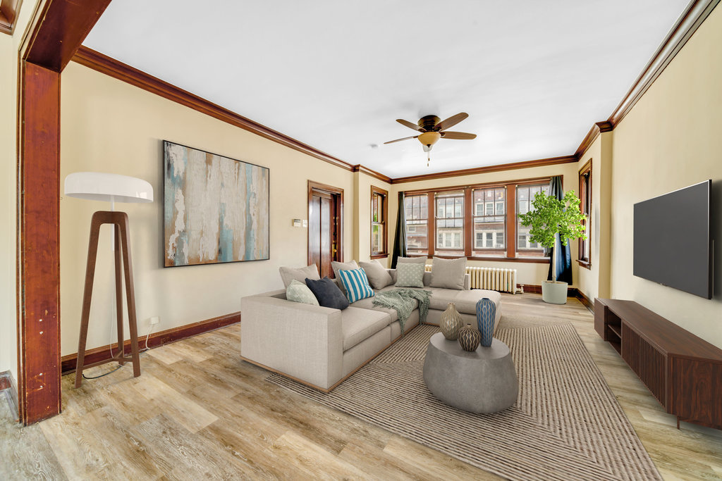 2442 Birdsall Street, Blue Island, IL 60406