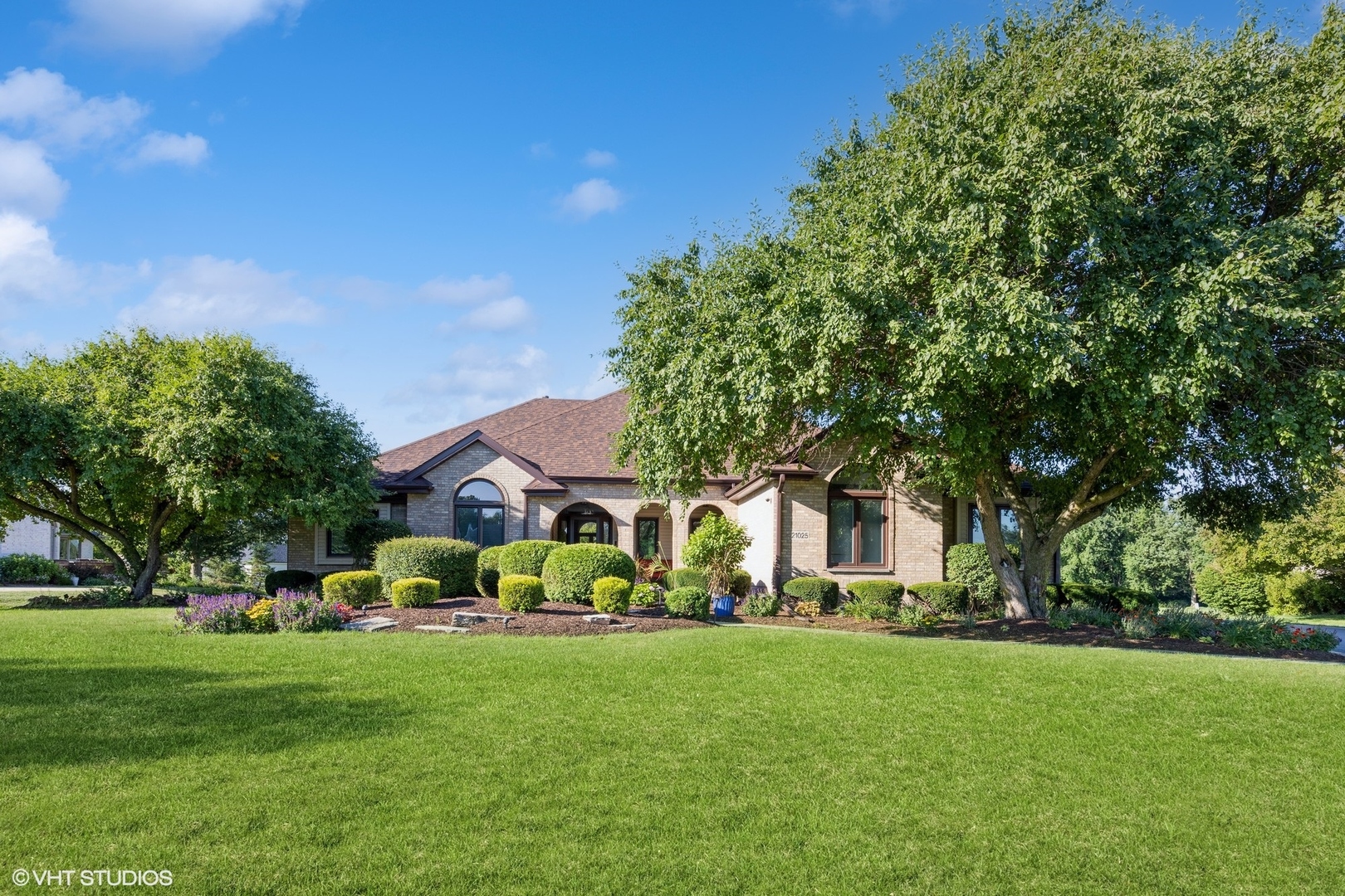 21025 Alicia Court, Lockport, IL 60441