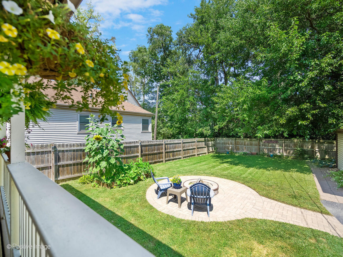 8828 Burlington Avenue, Brookfield, IL 60513
