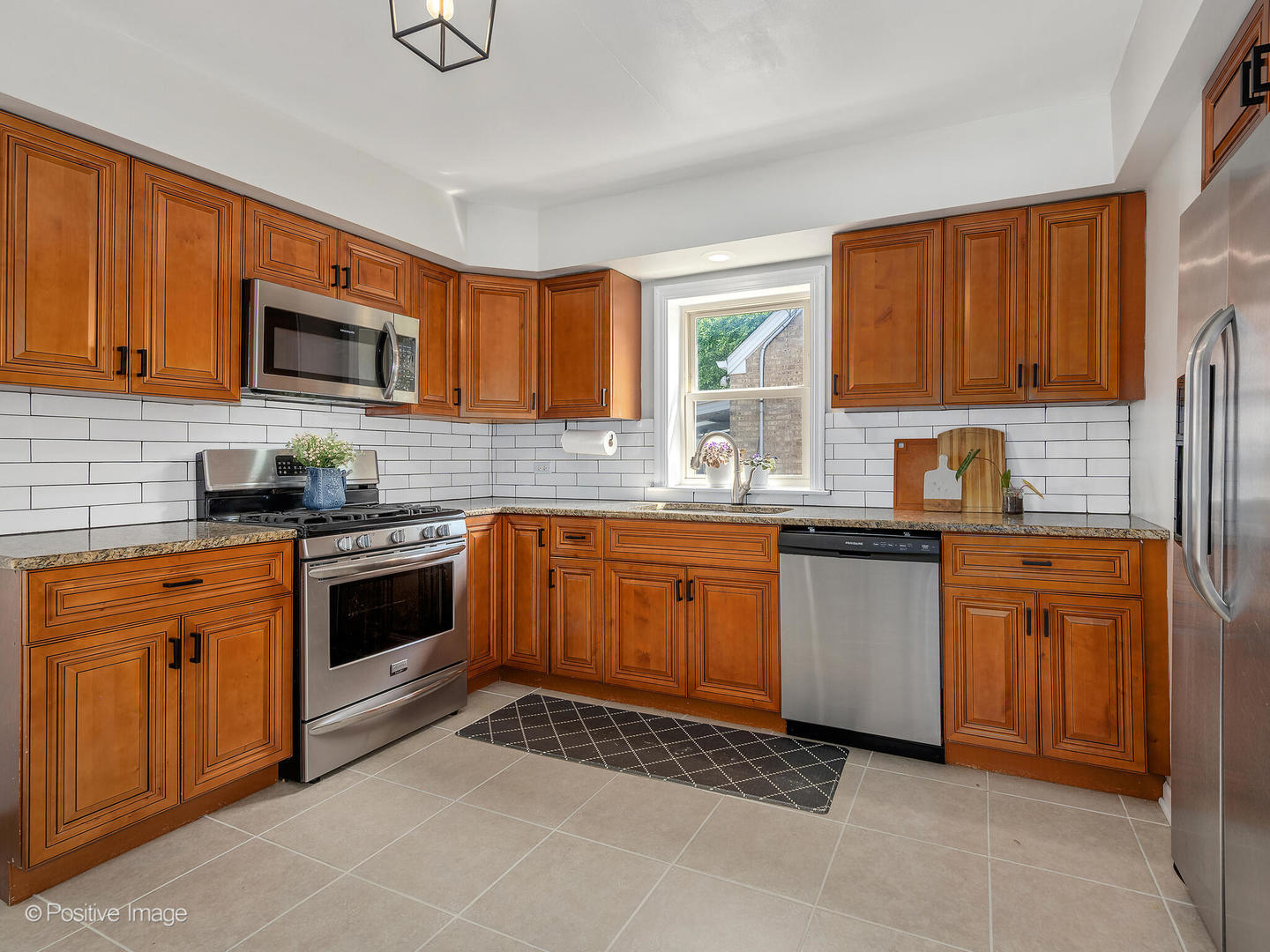 8828 Burlington Avenue, Brookfield, IL 60513