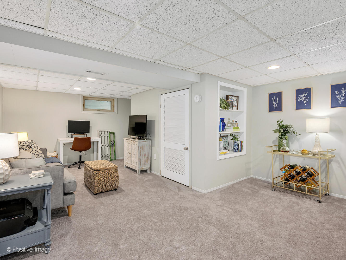 8828 Burlington Avenue, Brookfield, IL 60513
