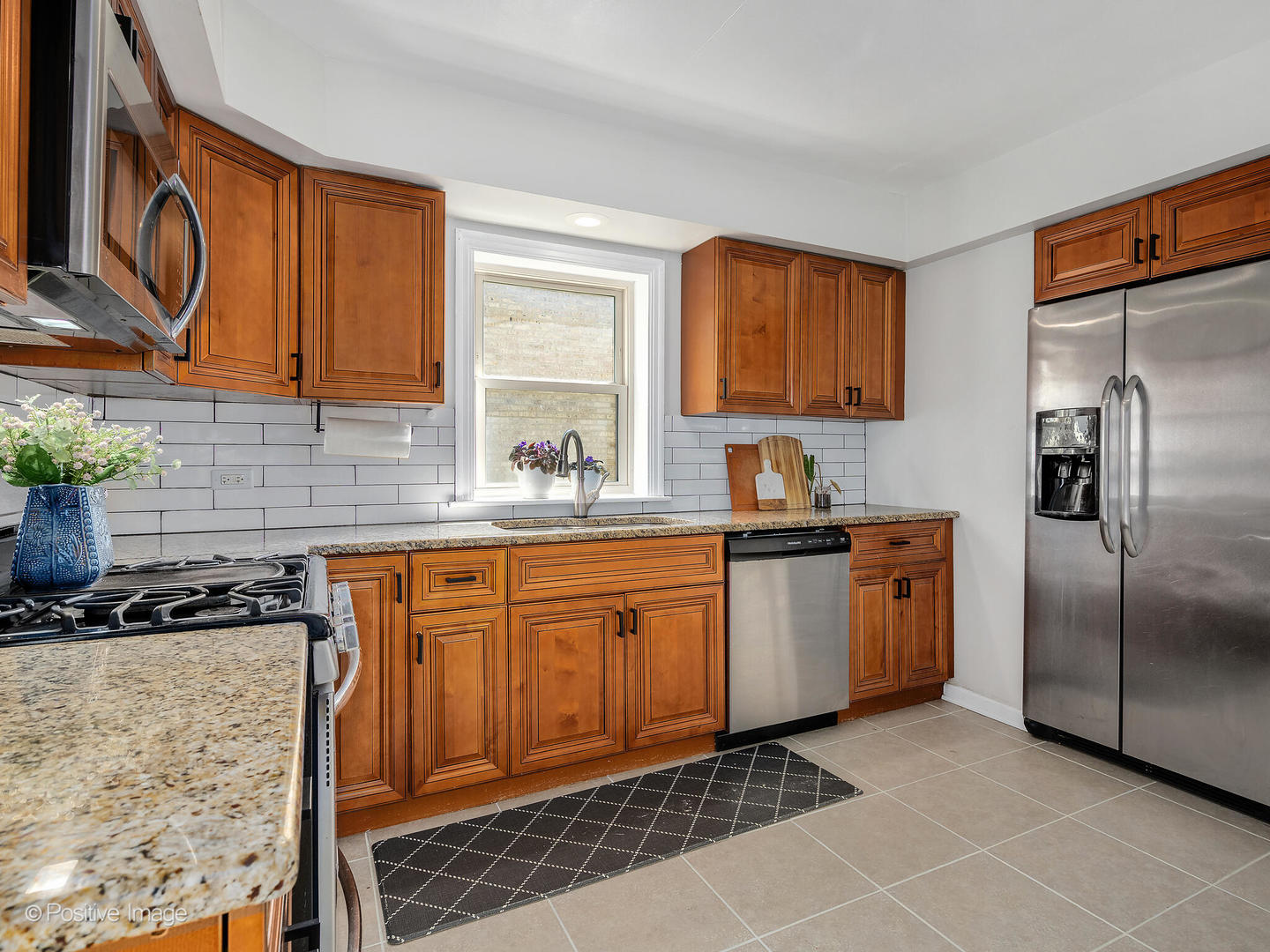 8828 Burlington Avenue, Brookfield, IL 60513