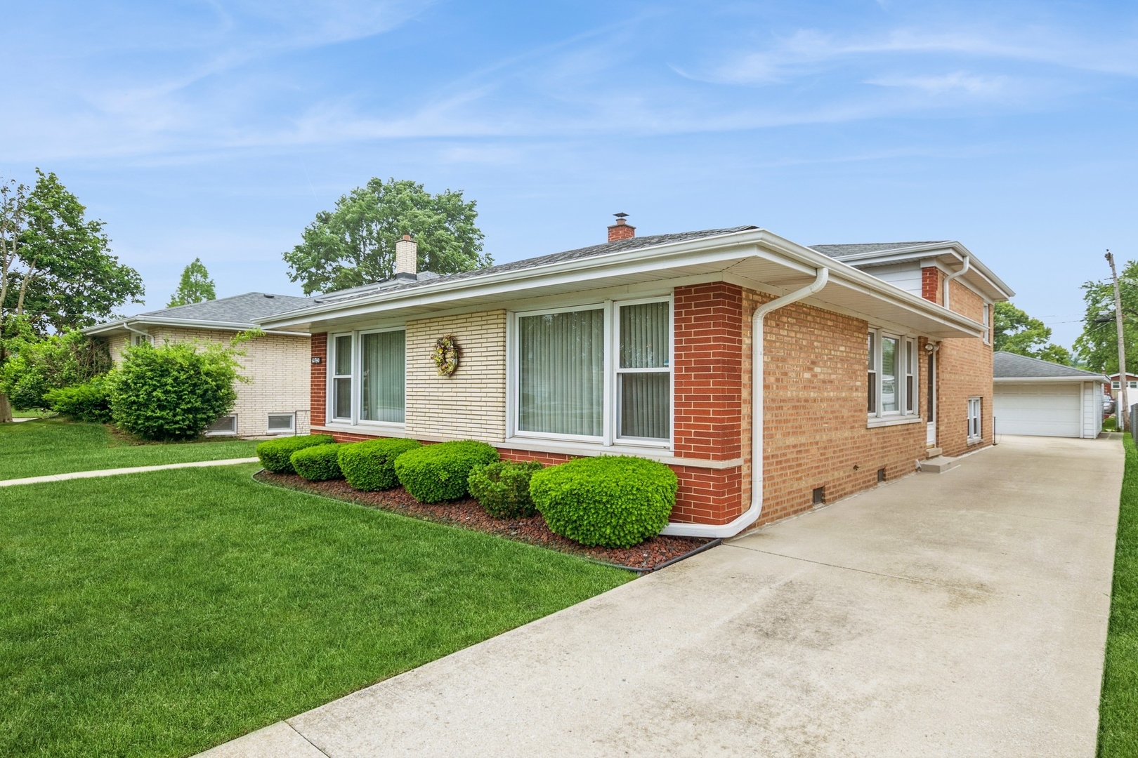 10740 S Laporte Avenue, Oak Lawn, IL 60453
