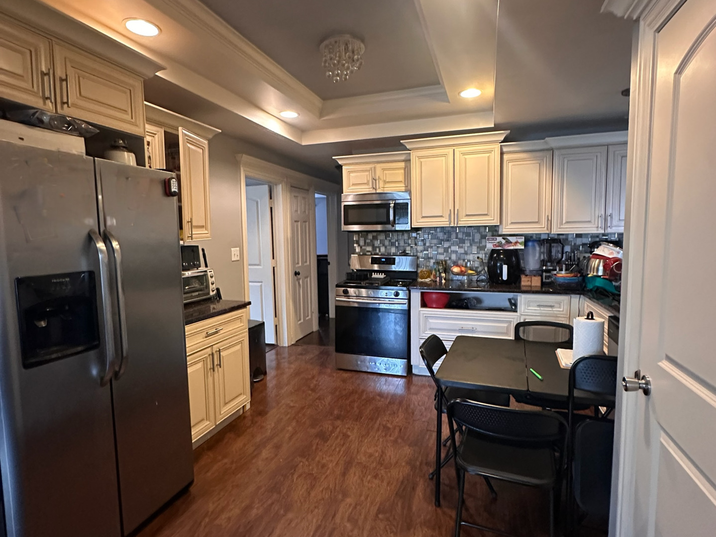 3914 W 84th Place, Chicago, IL 60652