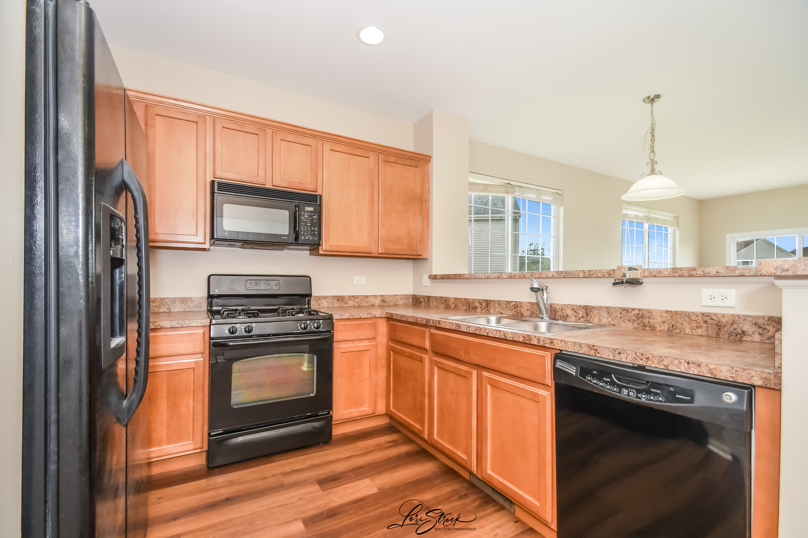 814 Daniel Drive, Minooka, IL 60447