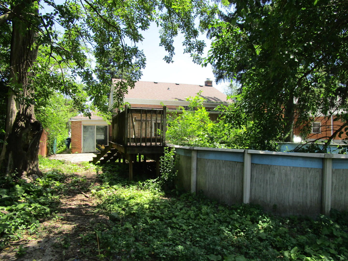 126 N 3rd Avenue, Villa Park, IL 60181