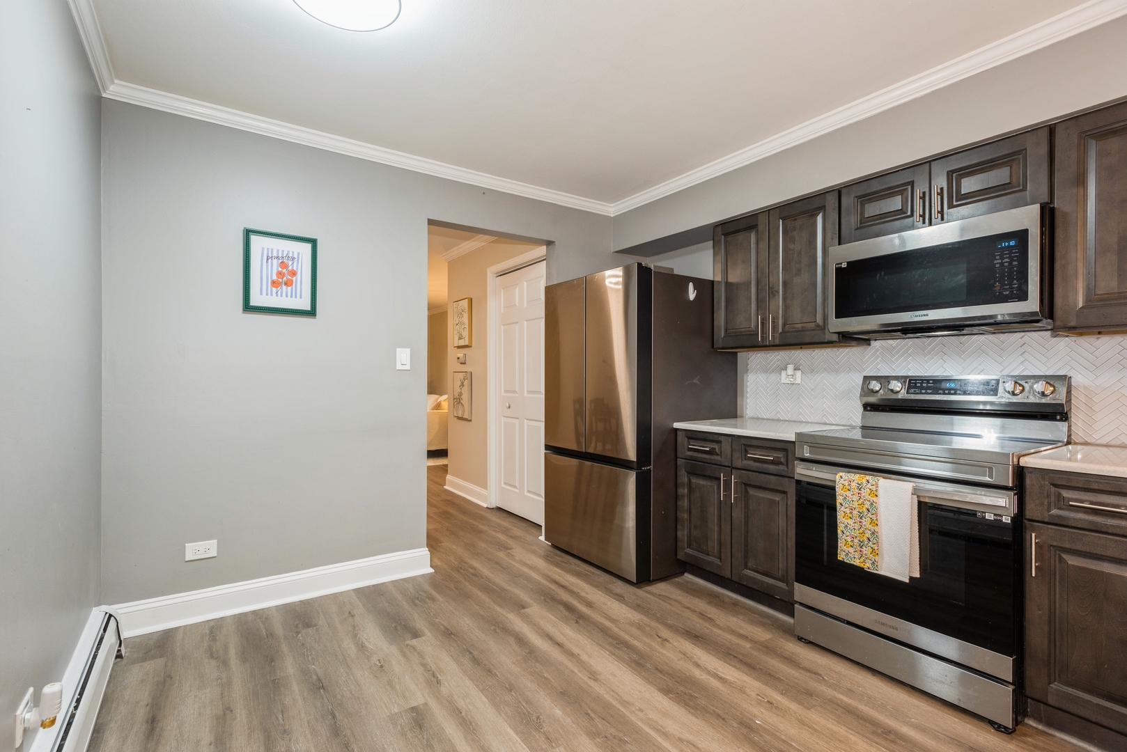 1212 Whispering Hills Court #2B, Naperville, IL 60540