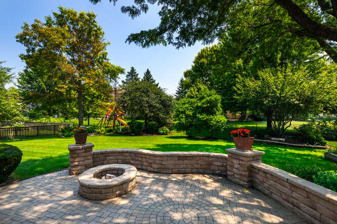 3316 Scottsdale Court, Naperville, IL 60564