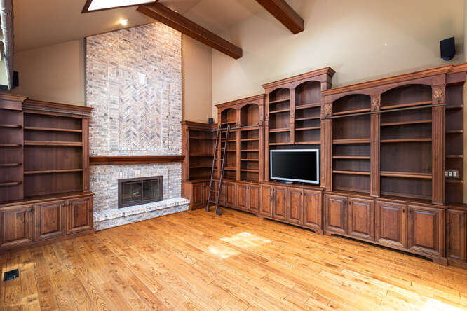 3316 Scottsdale Court, Naperville, IL 60564
