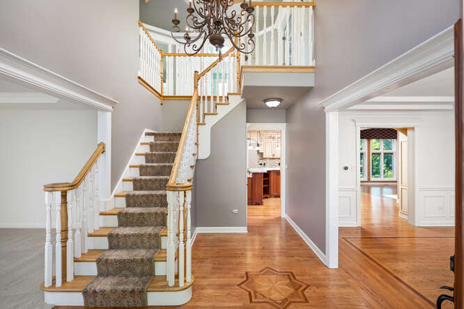 3316 Scottsdale Court, Naperville, IL 60564