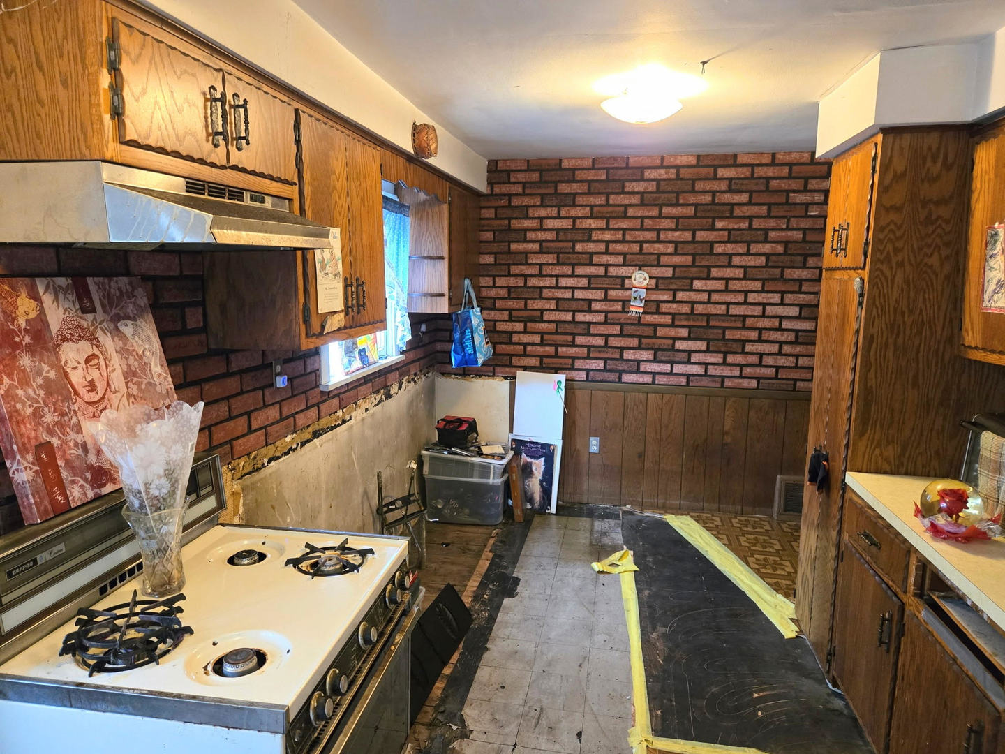 1010 Maplecrest Street, Joliet, IL 60432