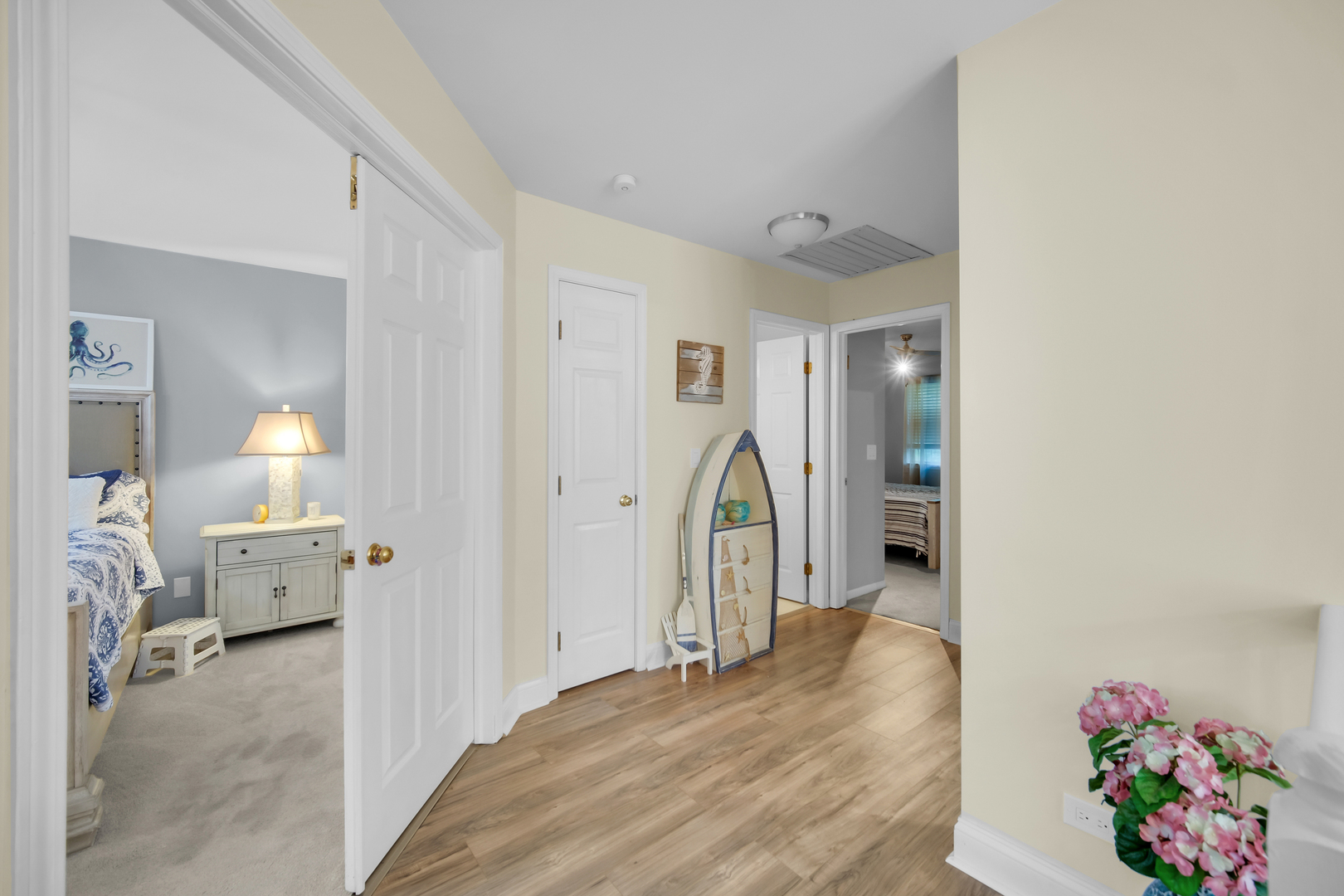 640 Hillview Court #640, West Chicago, IL 60185