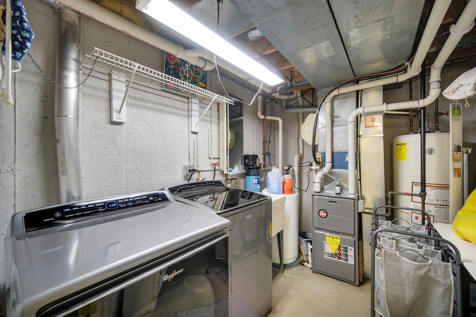 640 Hillview Court #640, West Chicago, IL 60185