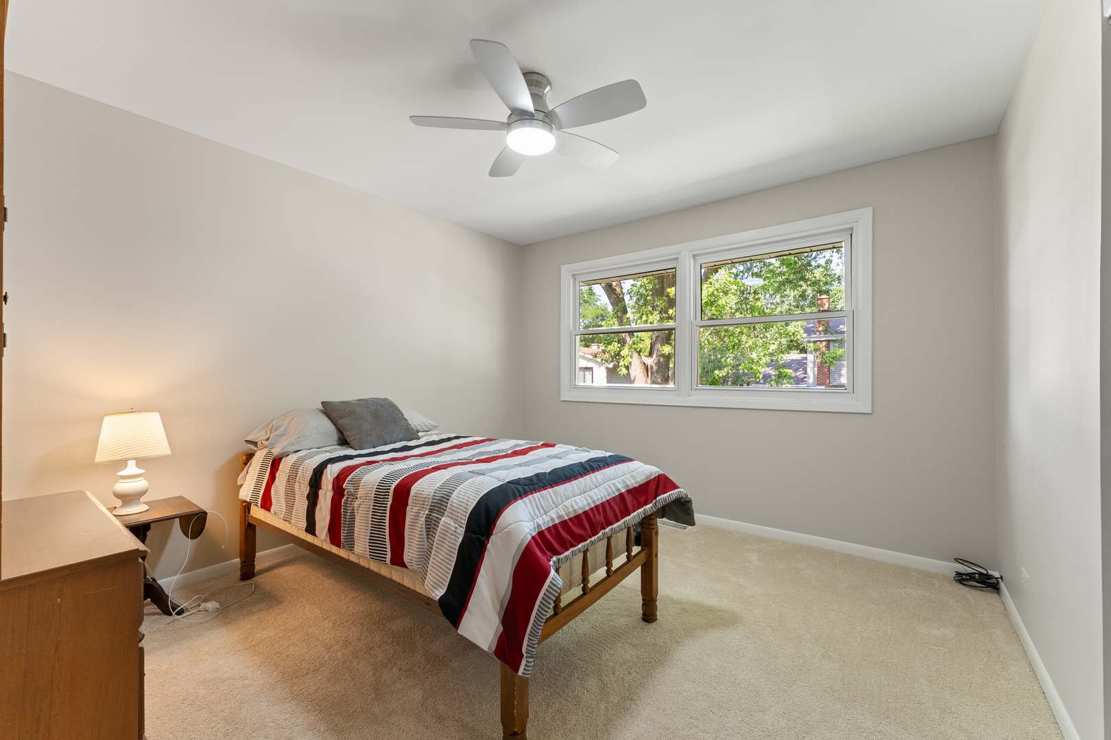 6S184 Lakewood Drive, Naperville, IL 60540