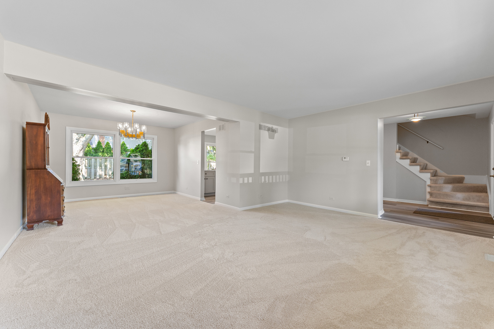 6S184 Lakewood Drive, Naperville, IL 60540