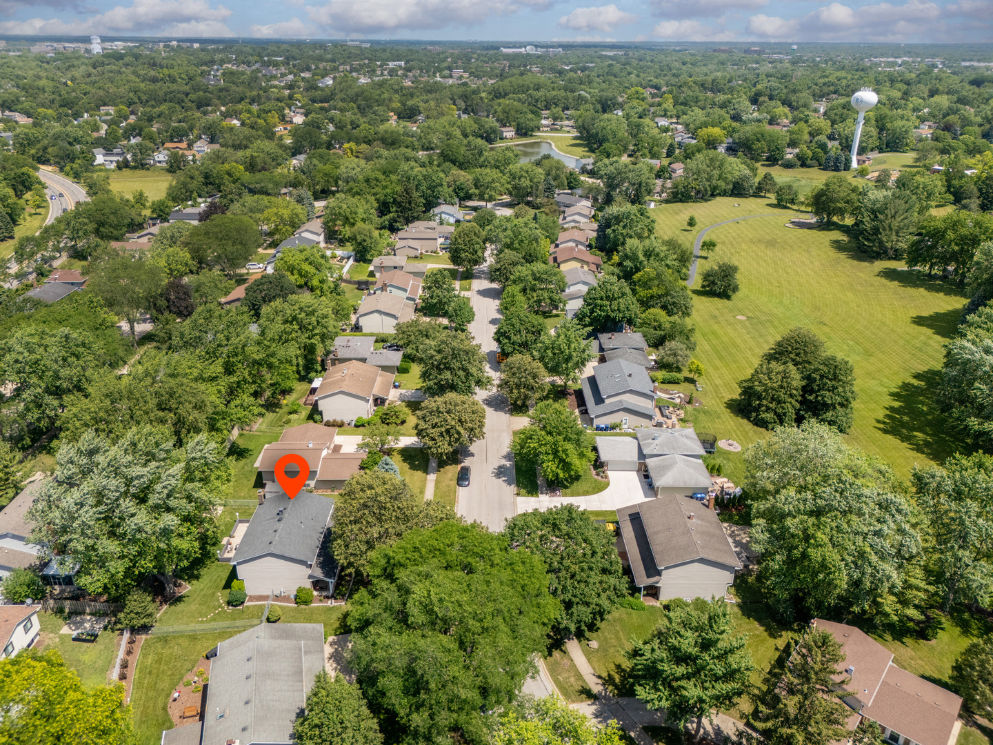 6S184 Lakewood Drive, Naperville, IL 60540