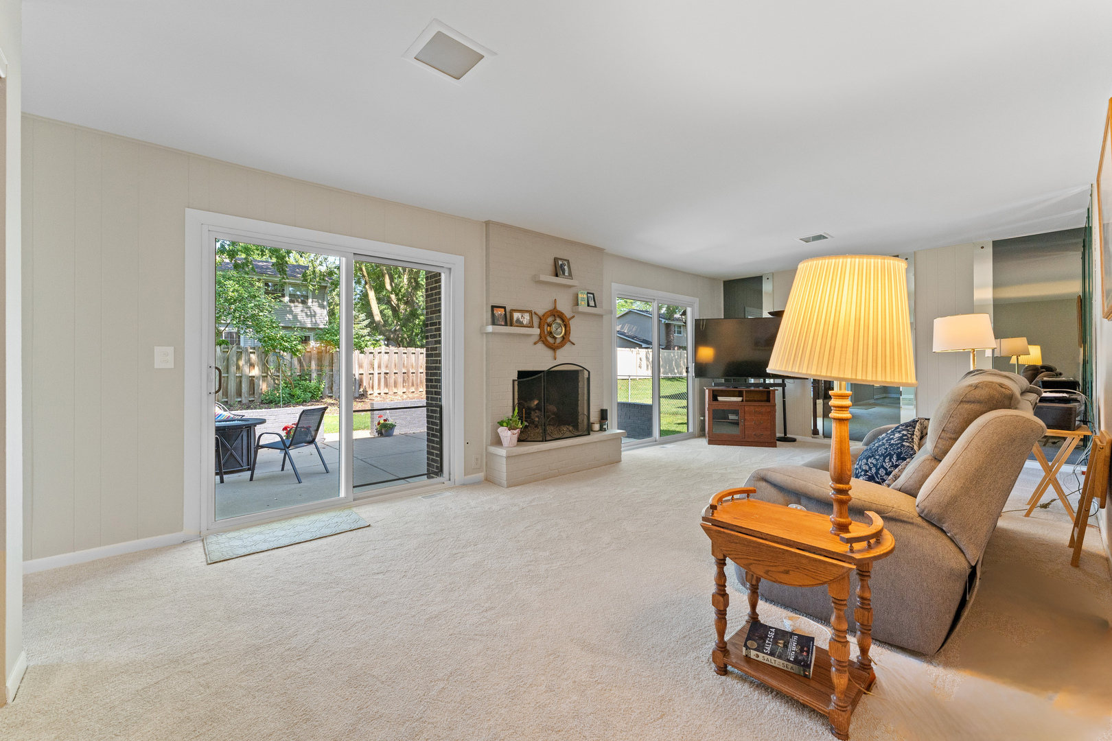 6S184 Lakewood Drive, Naperville, IL 60540