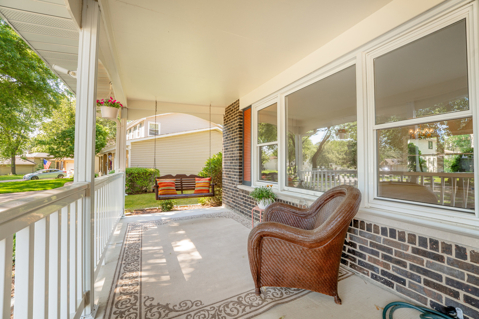 6S184 Lakewood Drive, Naperville, IL 60540