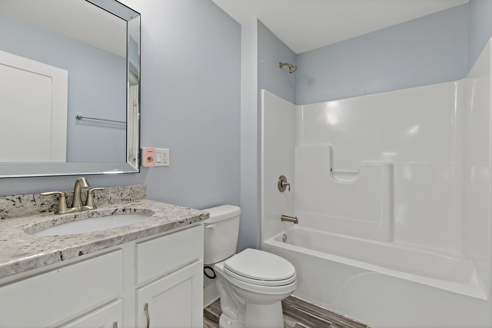15256 State Street, South Holland, IL 60473