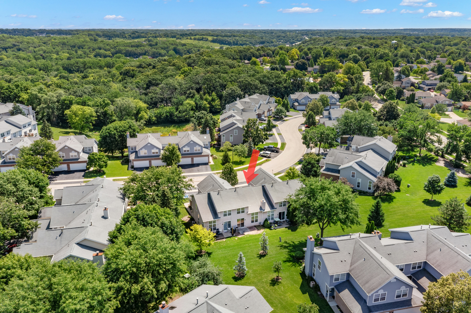 210 Grandview Court, Algonquin, IL 60102