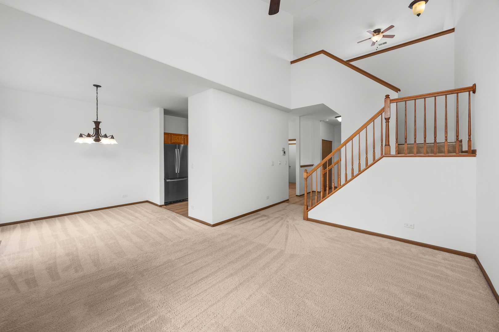 210 Grandview Court, Algonquin, IL 60102