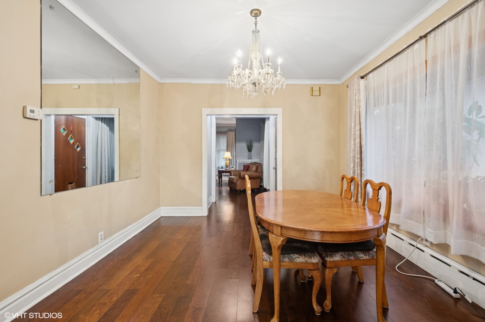 5037 N Bernard Street, Chicago, IL 60625