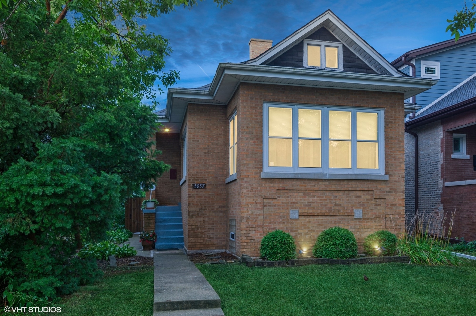 5037 N Bernard Street, Chicago, IL 60625