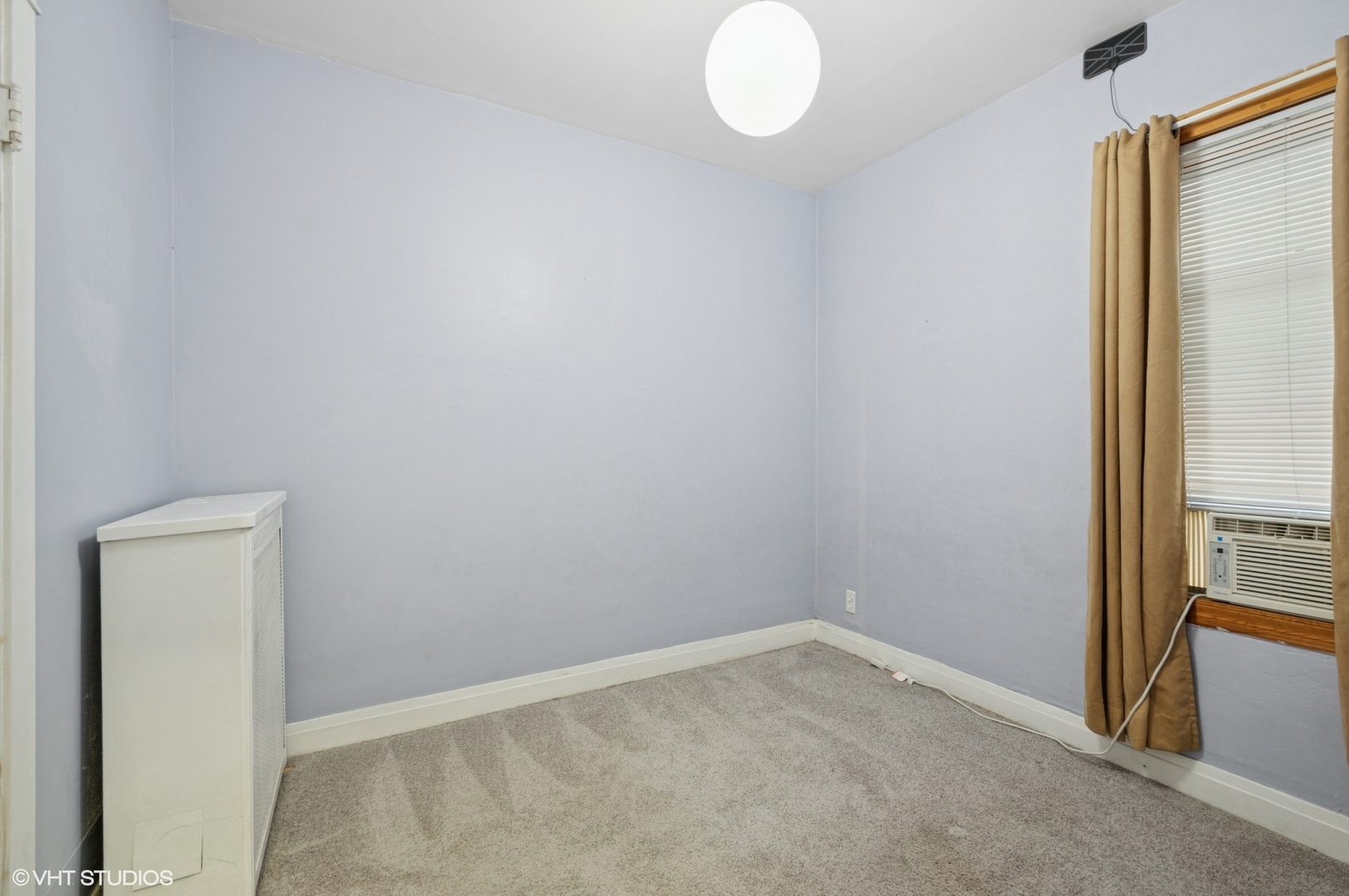 5037 N Bernard Street, Chicago, IL 60625