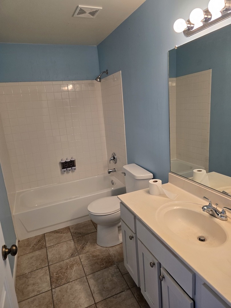 14030 Danbury Drive #14030, Plainfield, IL 60544