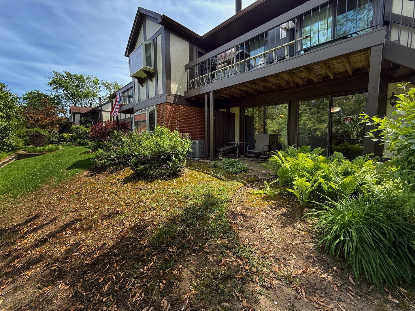 258 Brookside Lane #B, Willowbrook, IL 60527
