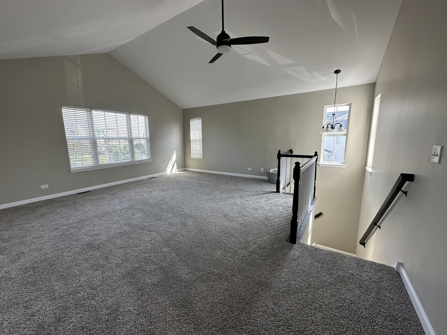 2473 Dickens Drive #2473, Aurora, IL 60503