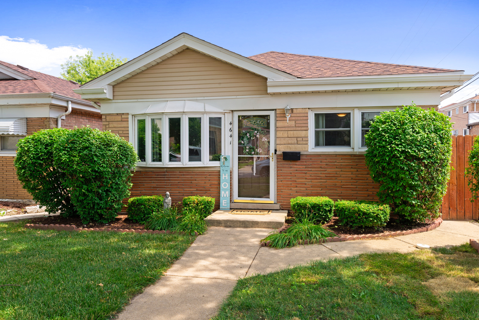 4641 Cracow Avenue, Lyons, IL 60534