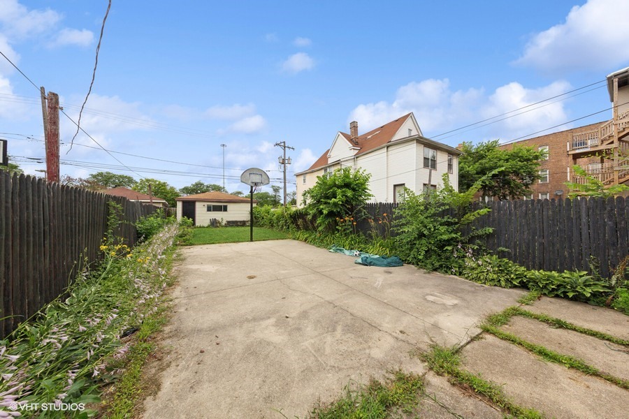 7316 S Wabash Avenue, Chicago, IL 60619