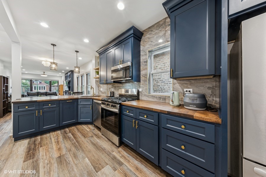 7316 S Wabash Avenue, Chicago, IL 60619