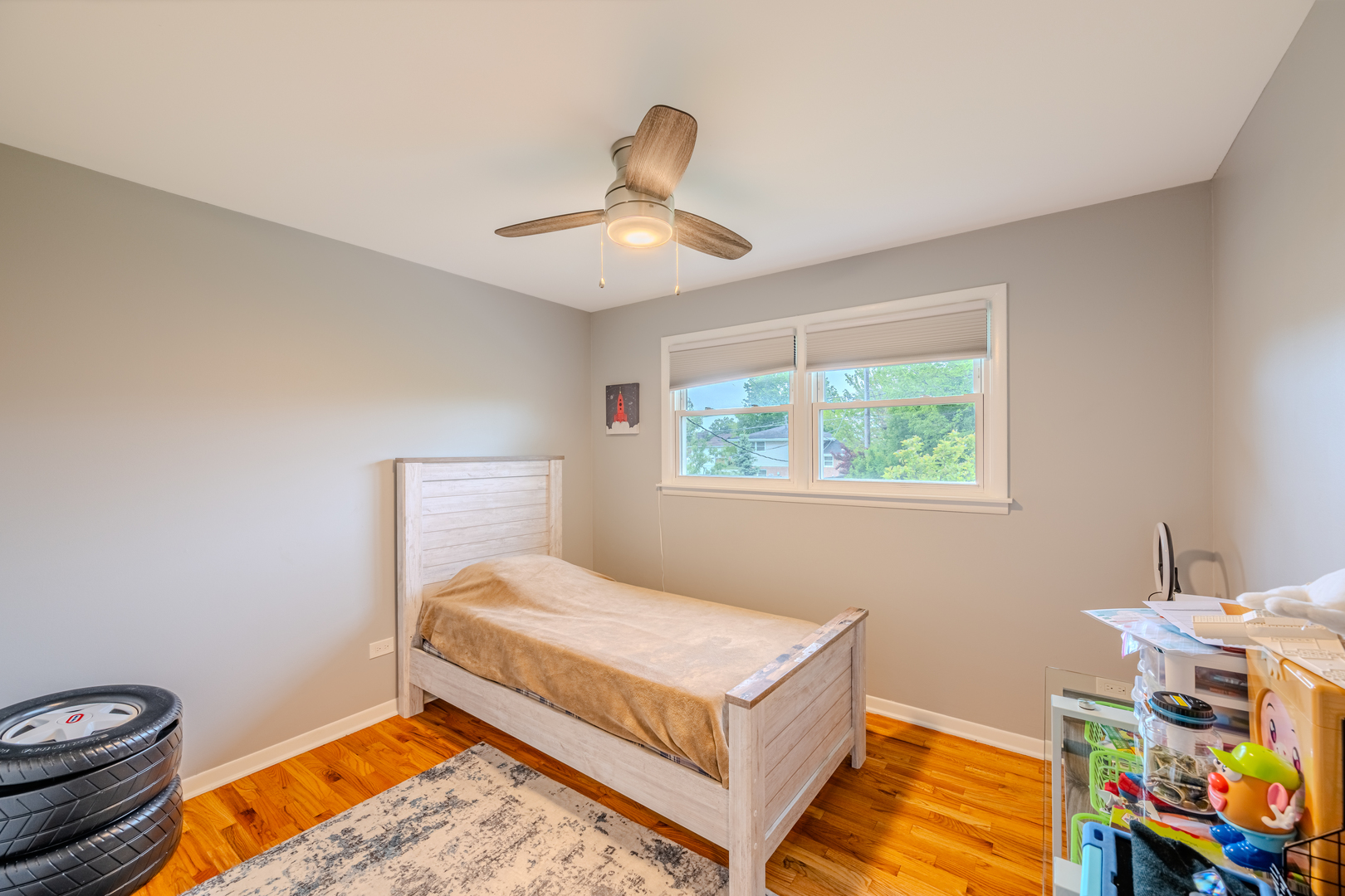 8106 W 89th Place, Hickory Hills, IL 60457