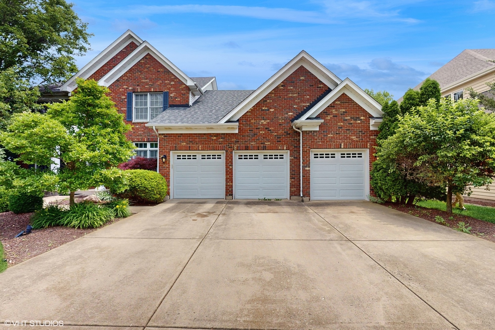 3432 Redwing Drive, Naperville, IL 60564
