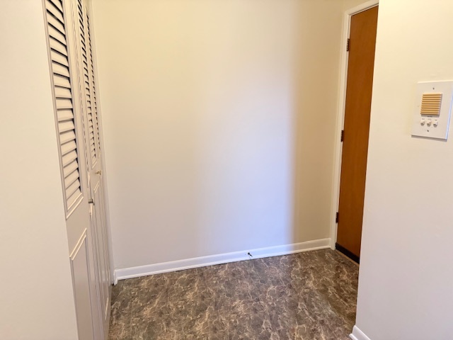 5240 Galitz Street #306, Skokie, IL 60077