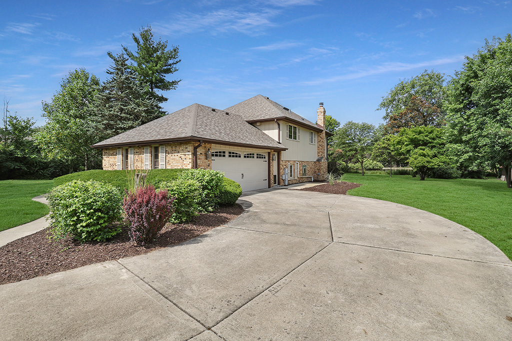 14562 S Hawthorne Court, Homer Glen, IL 60491