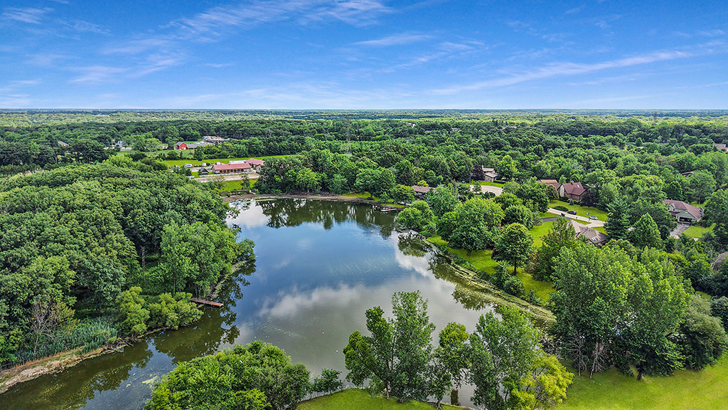 14562 S Hawthorne Court, Homer Glen, IL 60491