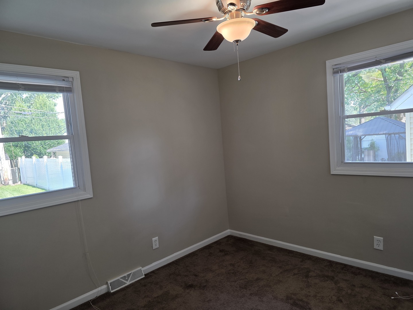 1818 S 4th Place, St. Charles, IL 60174
