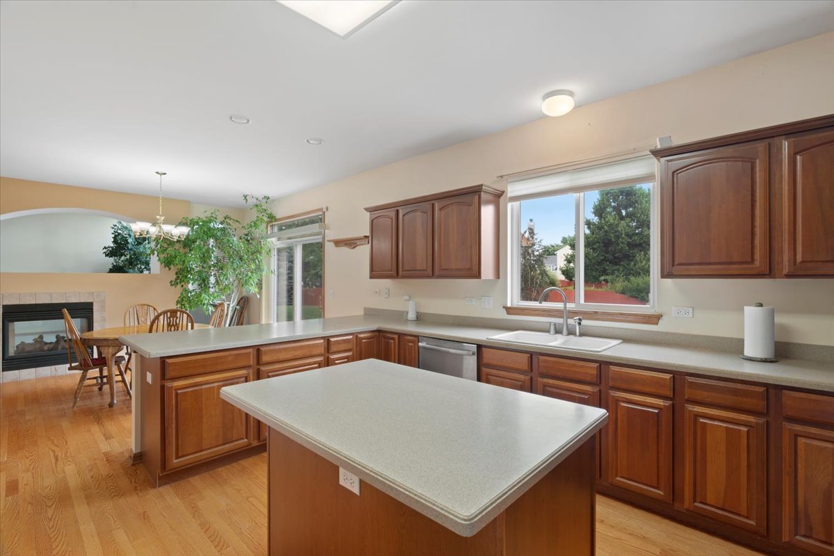 13181 W Newcastle Lane, Beach Park, IL 60083