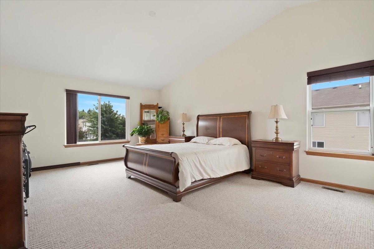 13181 W Newcastle Lane, Beach Park, IL 60083