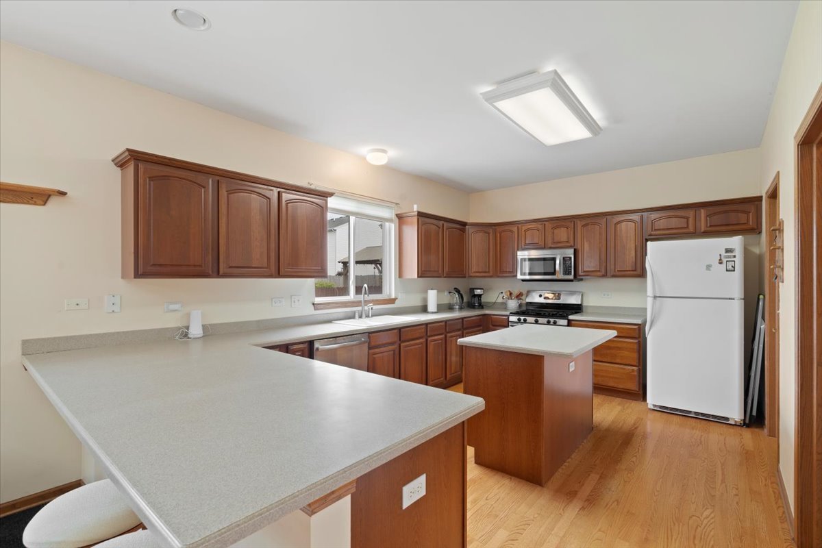 13181 W Newcastle Lane, Beach Park, IL 60083